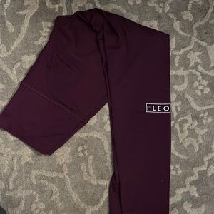Plum fleo leggings 25in